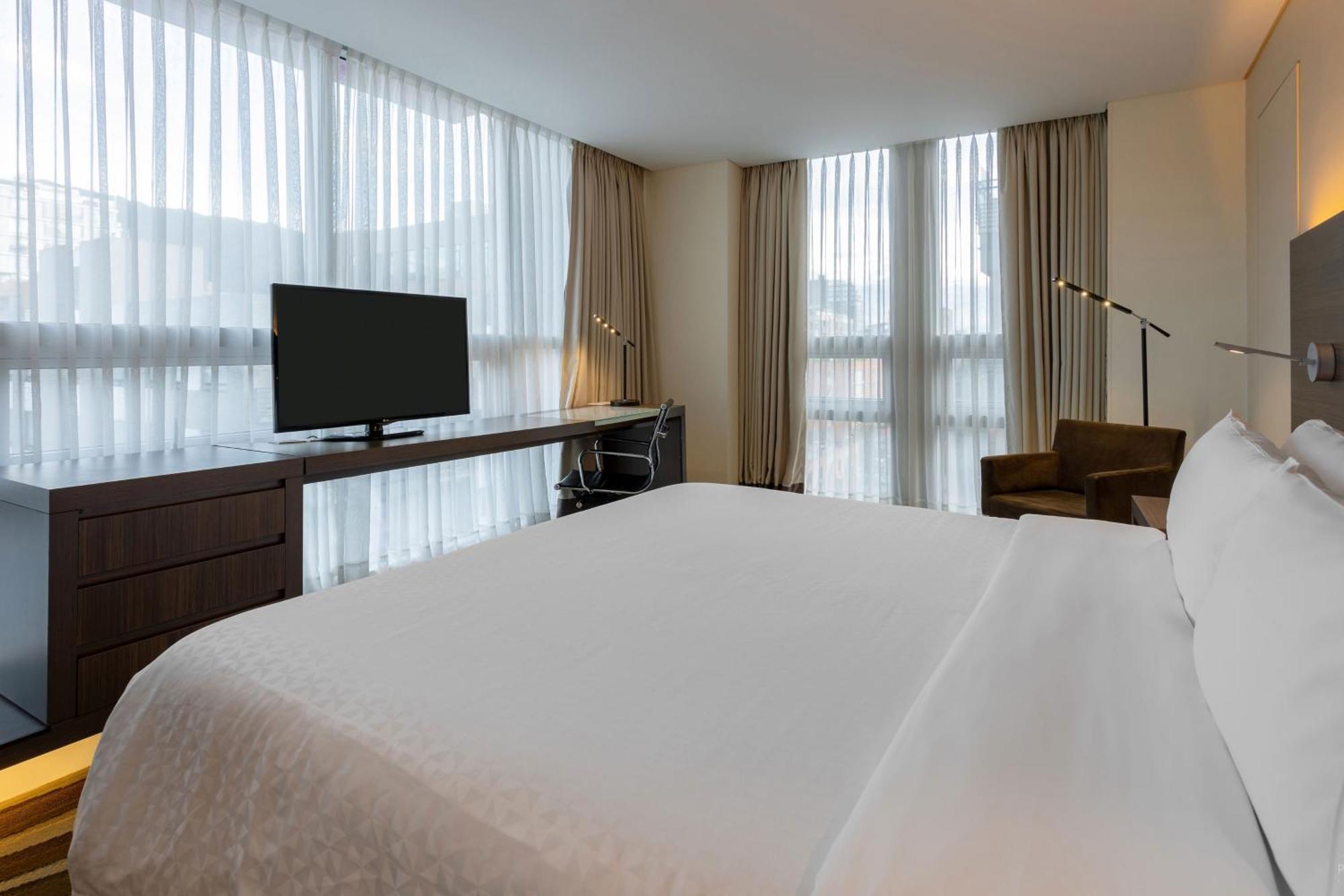 Four Points By Sheraton Bogotá Extérieur photo
